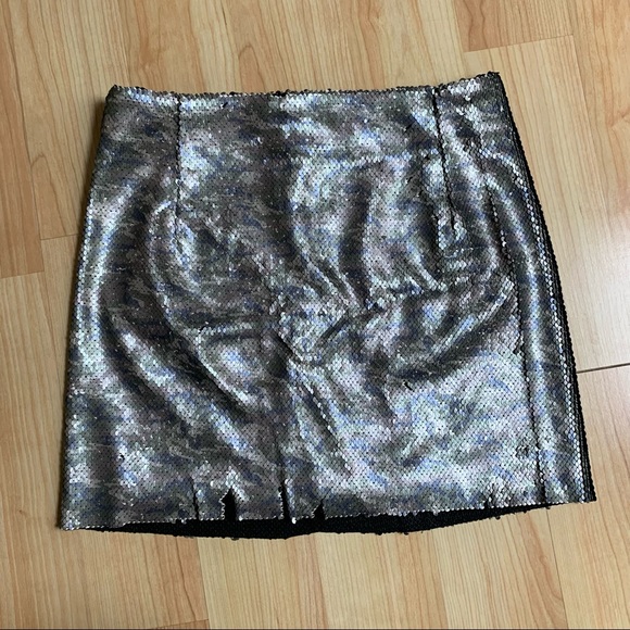 NWT Free People Size 2 Camo Sequin Mini Skirt Black Silver - Picture 3 of 10